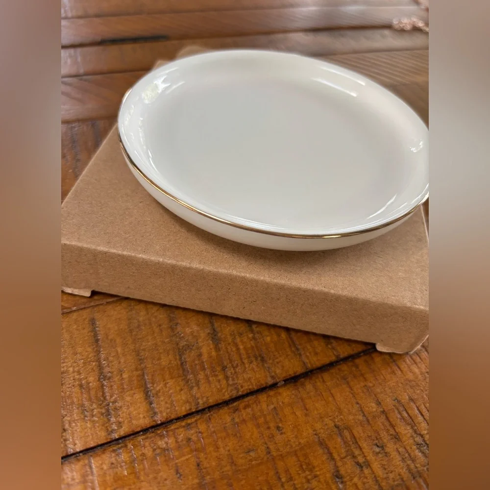 Ceramic White and Gold Jewelry Dish